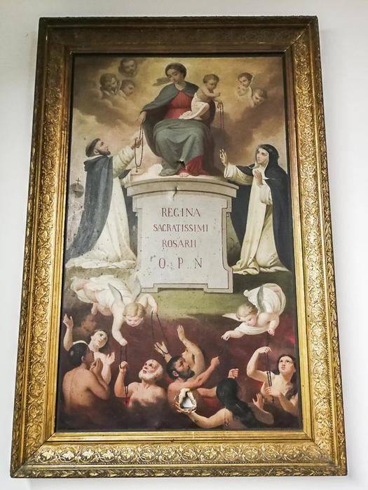 Dipinto che raffigura la Madonna del Rosario e le anime del Purgatorio Il dipinto della Madonna del Rosario presente nella chiesa del Sacro Cuore del Suffraggio a Roma