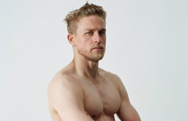 Il protagonista di Sons of Anarchy, Charlie Hunnam Charlie Hunnam, protagonista di Sons of Anarchy