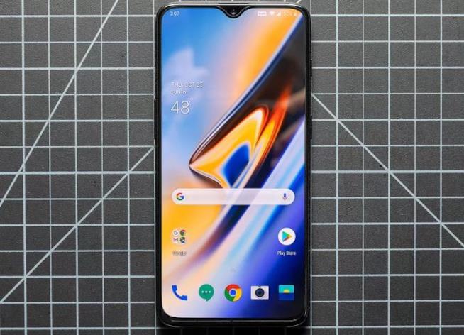 Un'edizione dedicata a McLaren di OnePlus 6T potrebbe presto essere annunciata Immagine di OnePlus 6T
