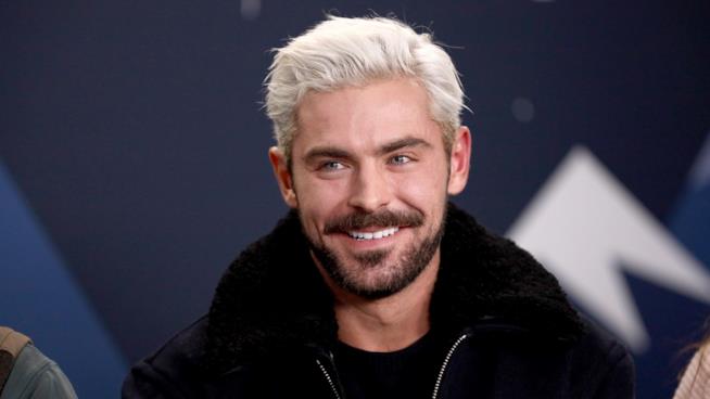 Zac Efron ha reso Ted Bundy troppo sexy? La polemica e le parole di una vittima del serial killer Zac Efron con il nuovo look platinato