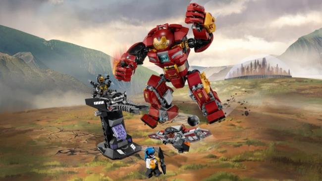 Duello con l'Hulkbuster, uno sguardo ravvicinato al set LEGO di Avengers: Infinity War Il set LEGO Duello con l'Hulkbuster