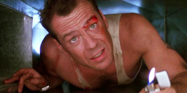 Da Trappola di cristallo a Die Hard 6; tutti i film della saga con Bruce Willis Bruce Willis in una scena di Trappola di cristallo