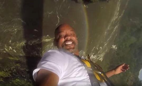 Will Smith parla della foto virale in cui sembra zio Phil La foto virale di Will Smith che sembra zio Phil