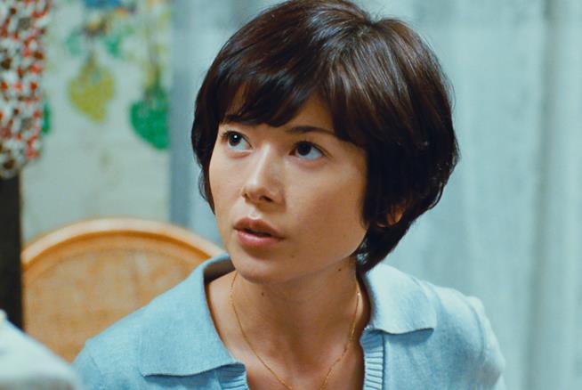 Ritratto di Famiglia con Tempesta, la recensione: dai sobborghi del Giappone a Cannes Kyoko di Ritratto di Famiglia con Tempesta