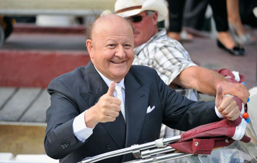 Massimo Boldi chiarisce i dettagli della lite con De Sica e la definisce un'invenzione Massimo Boldi