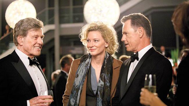 Truth con Robert Redford e Cate Blanchett arriva nei cinema italiani Truth, una scena del film con Robert Redford e Cate Blanchet