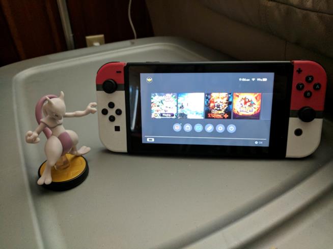Nintendo Switch, un fan personalizza i Joy-Con a tema Pokémon Il Nintendo Switch a tema Pokémon