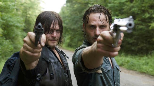 The Walking Dead, la nona stagione promette un salto temporale di due anni Rick e Daryl in The Walking Dead