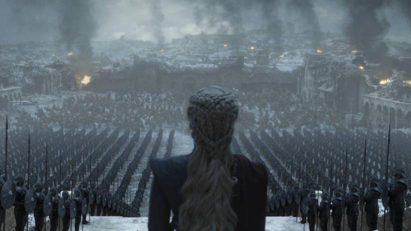 Le immagini dell'ultimo episodio di Game of Thrones 8 Emilia Clarke è Daenerys Targaryen in Game of Thrones 8x06