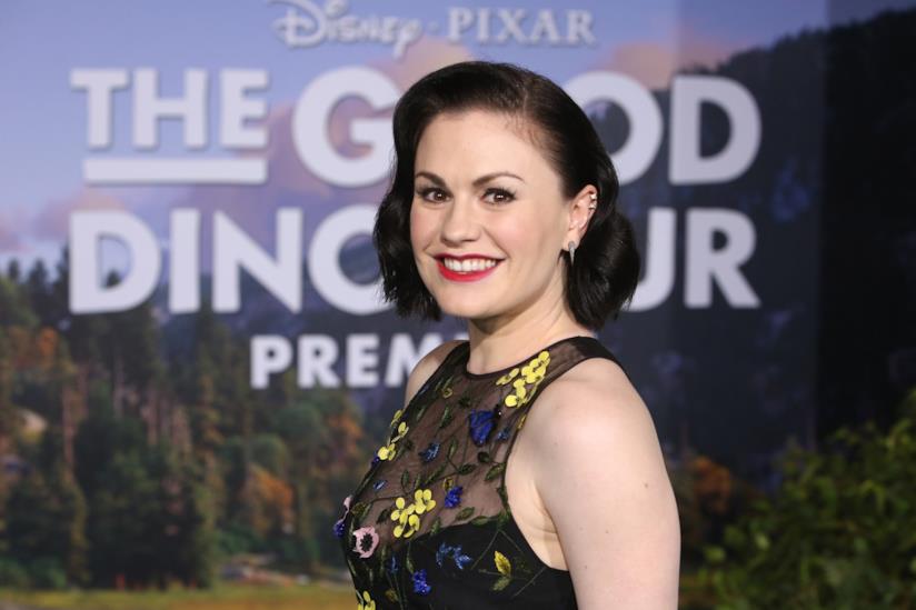 Anna Paquin di True Blood è impegnata in una nuova serie tv Primo piano di Anna Paquin alla premiere americana de Il viaggio di Arlo