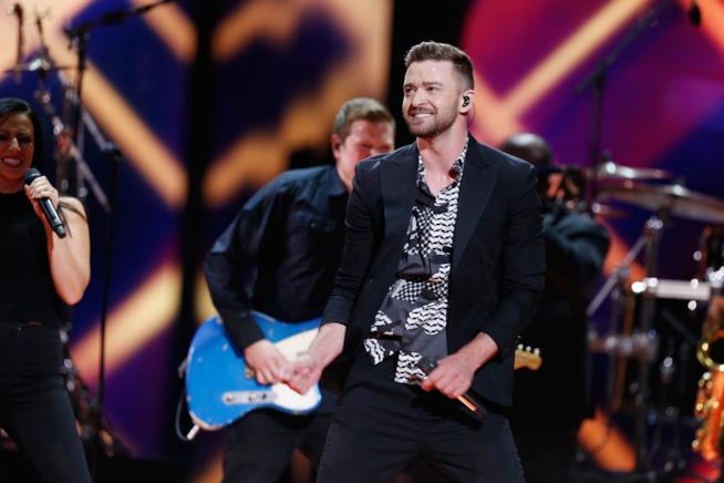Justin Timberlake posta su Instagram una foto del figlio Immagine di Justin Timberlake in concerto