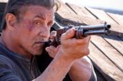 Rambo: Last Blood sarà Rated R, Stallone all'ultimo sangue Sylvester Stallone in una scena del trailer di Rambo: Last Blood