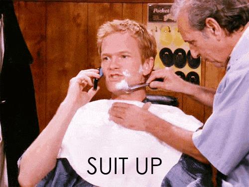 How I Met Your Mother: quante curiosità conosci sulla serie? Barney non indossa l'abito solo 12 volte in tutte le 9 stagioni della serie