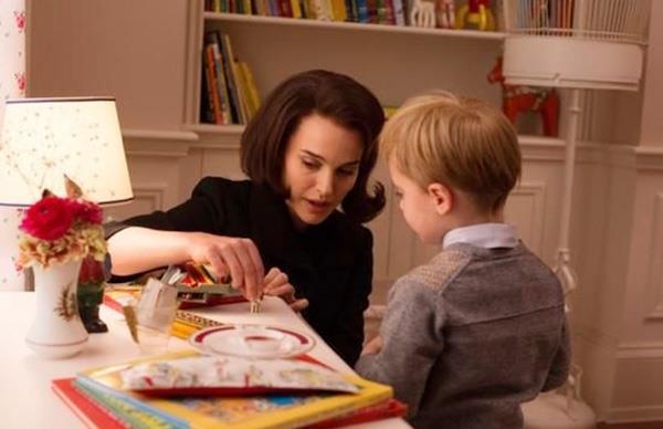 Venezia 73, ecco Jackie di Natalie Portman Venezia 73, è il giorno di Voyage of Time e Jackie