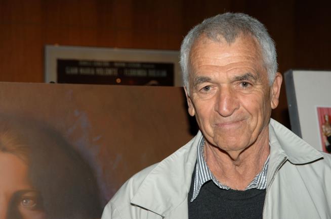 Lo sceneggiatore Alvin Sargent è morto a 92 anni Alvin Sargent durante una premiazione