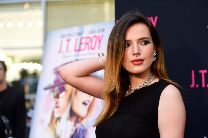 Bella Thorne ha discusso la sua via sentimentale durante l'evento MCM x LA! Pride Bella Thorne ha parlato della sia vita sentimentale