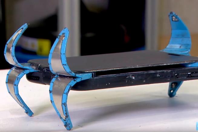 L'airbag per smartphone DesignBoom
