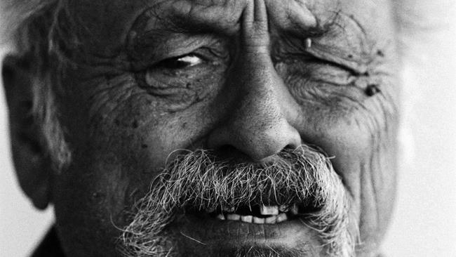 Jim Harrison, autore di Vento di Passioni, è morto a 78 anni Un intenso primo piano di Jim Harrison, autore di Vento di Passioni