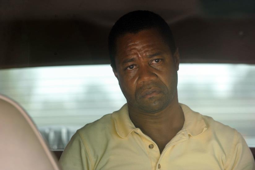 Cuba Gooding Jr interprete di O.J. Simpson ci ha messo un mese per riprendersi Cuba Gooding Jr mentre interpreta O.J. Simpson