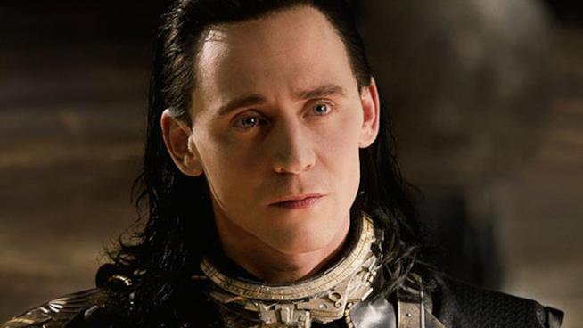 Tom Hiddleston rettifica e apre alla possibilità di tornare ad essere Loki dopo Ragnarok Tom Hiddleston è Loki