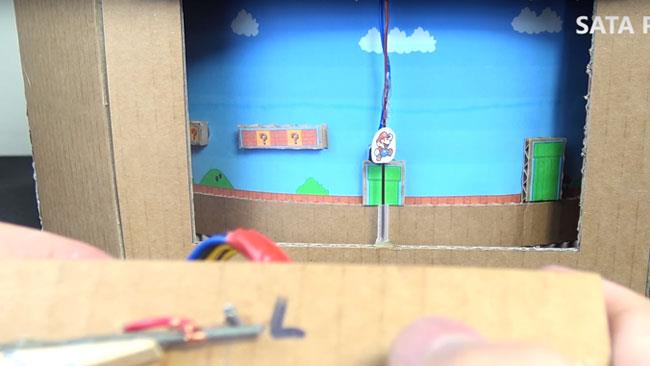 Ora potete giocare il primo livello di Super Mario Bros. con colla e cartone Il primo livello di Super Mario Bros.