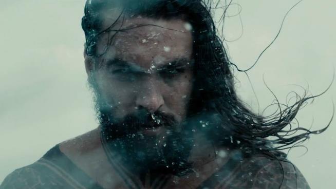 Aquaman, al via le riprese dello stand-alone di Arthur Curry Jason Momoa è Aquaman nel trailer di Justice League