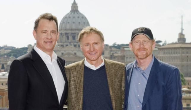 Tom Hanks, Dan Brown e Ron Howord per Inferno Scrittore, regista e autore di Inferno