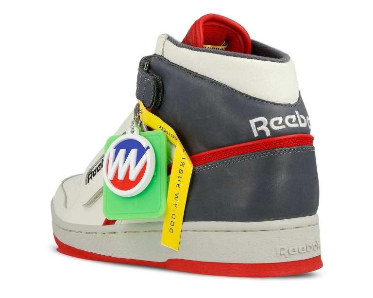 La parte posteriore delle Alien Stomper di Reebok Le Alien Stomper di Rebook, prodotte per l'Alien Day 2019