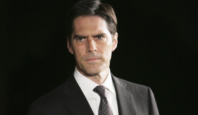 L'agente Hotchner, alias Thomas Gibson, licenziato dal set di Criminal Minds Thomas Gibson fuori dal cast di Criminal Minds