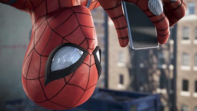 Spider-Man, il videogame si espande con romanzo e artbook Spider-Man a testa in giù nel videogioco