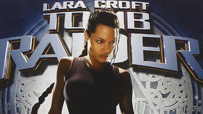 Lara Croft: Tomb Raider, Angelina Jolie e il cast completo del film La locandina di Lara Croft: Tomb Raider