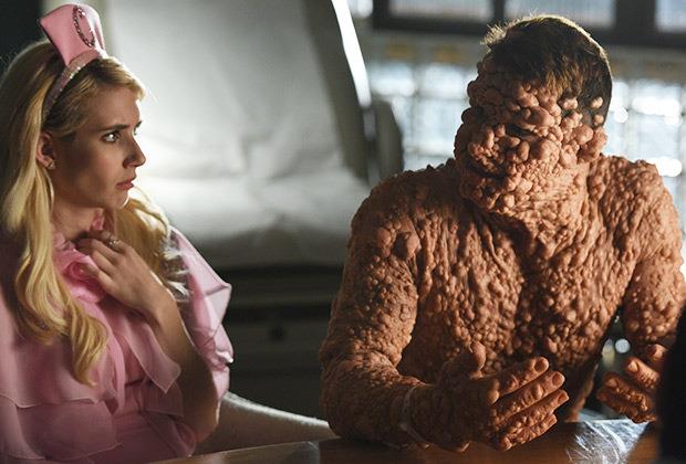 Scream Queens Tyler e le sue bolle parlano con Chanel in Scream Queens 2x02