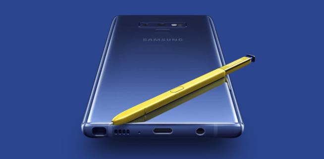 Samsung presenza il chip eUFS da 1TB per smartphone Immagine stampa del Galaxy Note 9 di Samsung