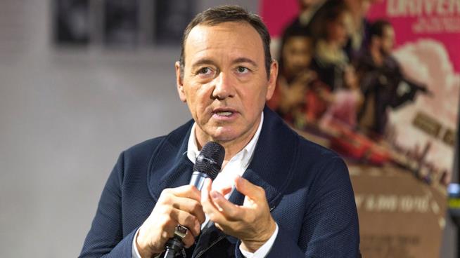 Kevin Spacey: la contea di Los Angeles apre un'indagine su un caso di abusi sessuali Kevin Spacey in una delle ultime apparizioni pubbliche