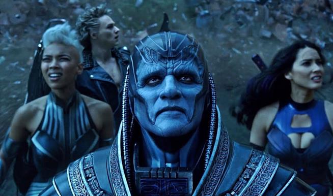 X-Men: Apocalisse, Oscar Isaac racconta la brutta esperienza al trucco Oscar Isaac è il villain del film in una scena di X-Men: Apocalisse