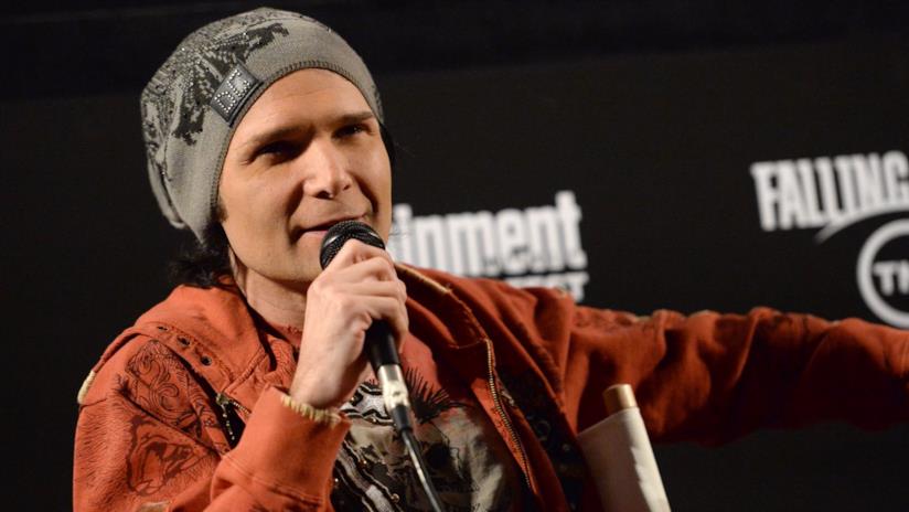 Corey Feldman: la campagna e il film per rivelare la pedofilia a Hollywwod Corey Feldman parla a un evento