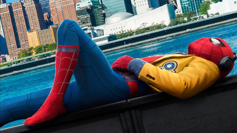 Spider-Man: Far From Home, nuovo video e foto dal set (con una nuova tuta) Un'immagine promozionale di Spider-Man: Homecoming
