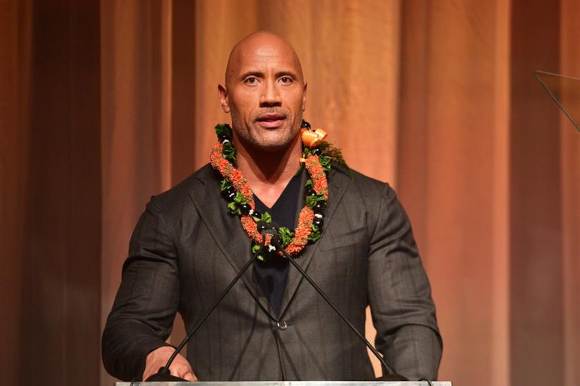 The Rock ricorda su Twitter una fan morta in un incidente d'auto The Rock