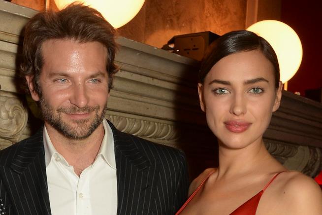 Bradley Cooper e Irina Shayk debuttano a Parigi come coppia Primo piano di Bradley Cooper e Irina Shayk