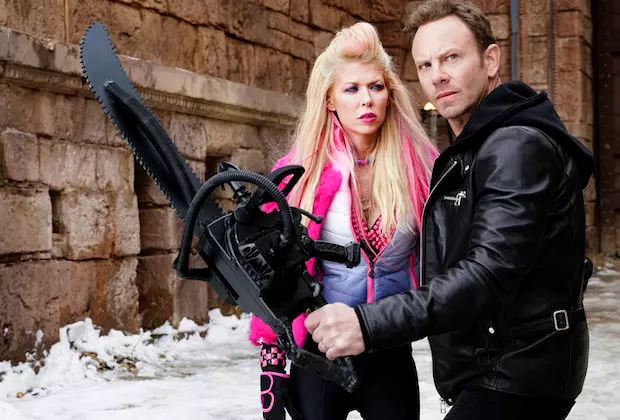 Sharknado 6 sarà l'ultimo capitolo della saga Tara Reid e Ian Ziering in Sharknado 5
