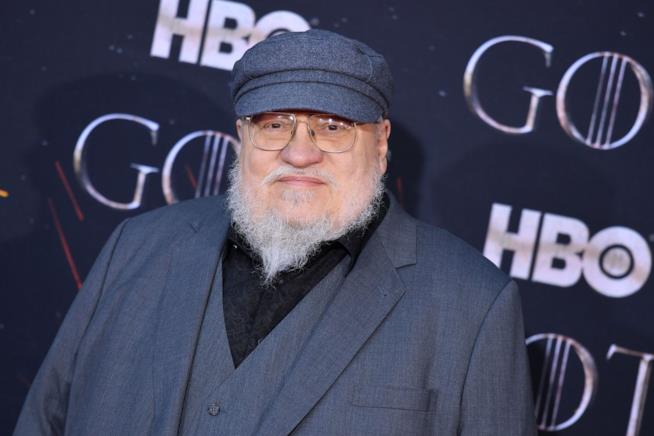 George R. R. Martin anticipa piccoli dettagli su Winds of Winter: vedremo finalmente gli unicorni Un ritratto di George R. R. Martin a un evento a tema Game of Thrones