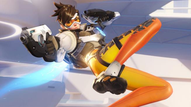 La beta di Overwatch batte The Division e Destiny Tracer da Overwatch in azione