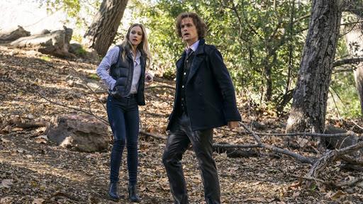 Criminal Minds: l'episodio 15x01 come Il silenzio degl innocenti J.J. e Reid in Criminal Minds 15x01