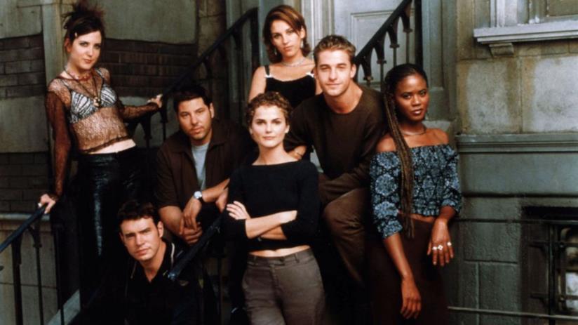 Dopo 20 anni scopriamo cosa ne è stato del cast della serie TV Felicity Il cast completo della serie Felicity