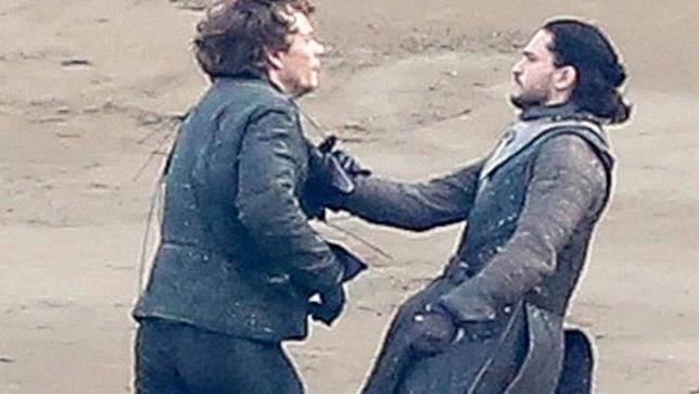 John Snow e Theon Greyjoy John Snow e Theon Greyjoy, una scena di Game of Thrones 7