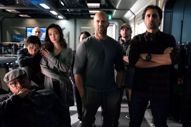 Il cast di Meg Meg cast