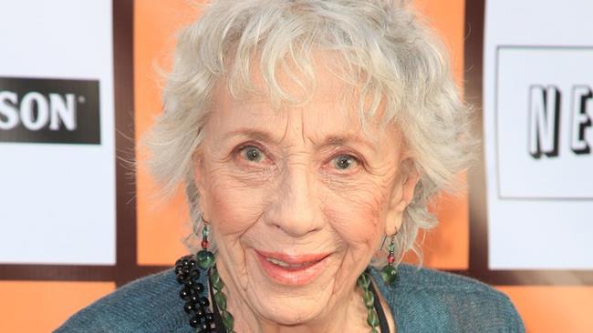 Ann Morgan Guilbert, la zia Yetta de La Tata, è morta all'età di 87 anni Ann Morgan Guilbert a un evento ufficiale nel 2011