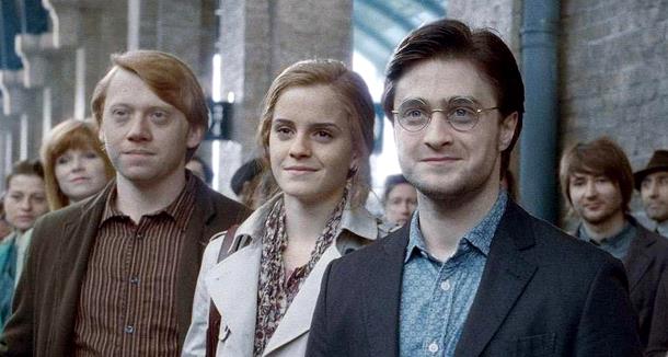 Warner Bros rivuole Daniel Radcliffe per il film Harry Potter e la Maledizione dell'Erede Il Trio nell'epilogo di Harry Potter al cinema