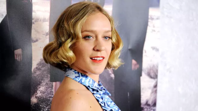 Chloë Sevigny ha lanciato una linea di vestiti Una sorridente Chloë Sevigny