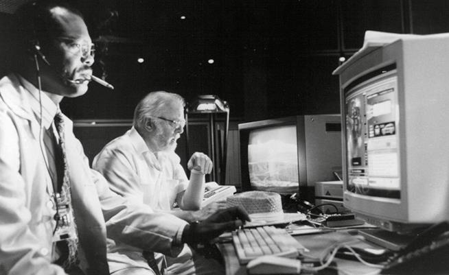 Samuel L. Jackson, la sua morte in Jurassic Park che non venne mai filmata Samuel L. Jackson è l'ingegnere informatico Ray Arnold in Jurassic Park
